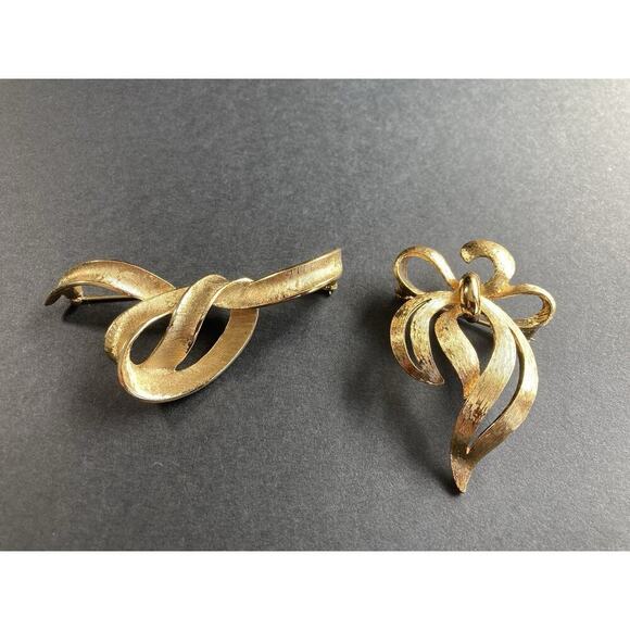 Bundle of Estate Brooches Gold Tone Monet West Germany Stones Filigree Vintage - Picture 5 of 16